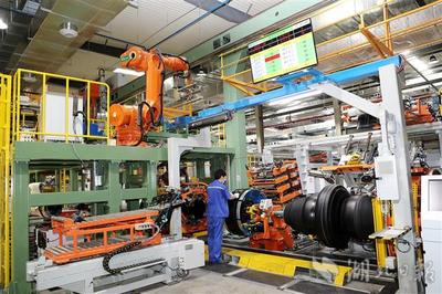 智能新工廠 機器人唱主角，引領機械設備研發新浪潮